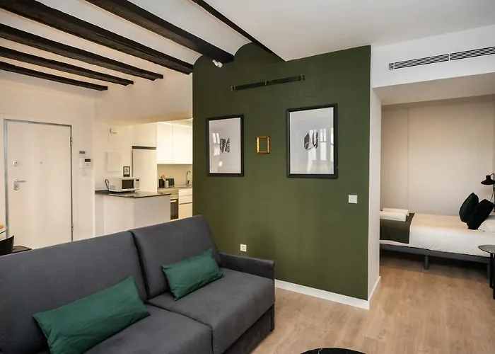 Total Ayuntamiento Apartamento *